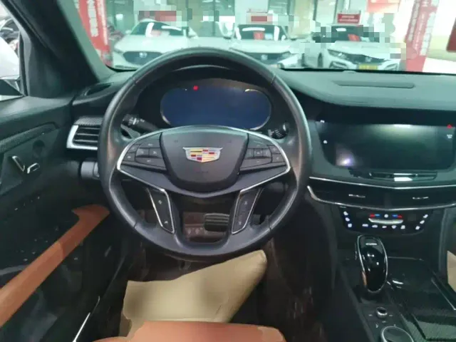Cadillac CT6 — Фото автомобиля 10
