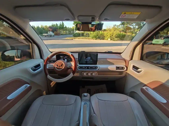 Wuling Hongguang Mini EV — Фото автомобиля 14