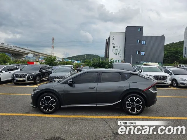 Kia EV6 — Фото автомобиля 3