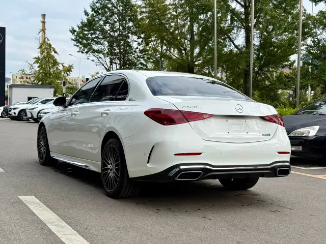 Mercedes-Benz C-Class — Фото автомобиля 7