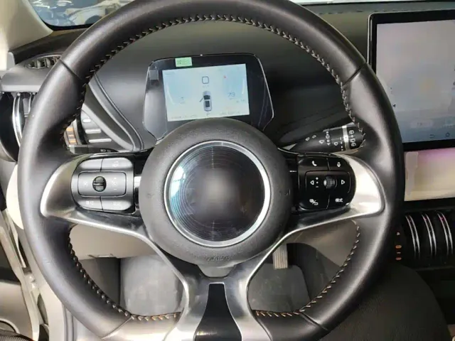 BYD Yuan PLUS — Фото автомобиля 10