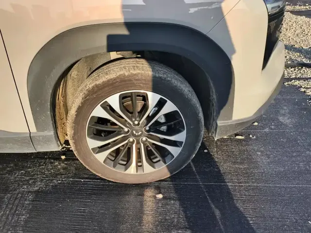 Wuling Starlight 560 — Фото автомобиля 6