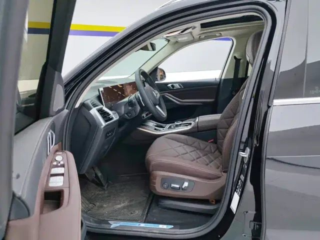 BMW X5 — Фото автомобиля 9
