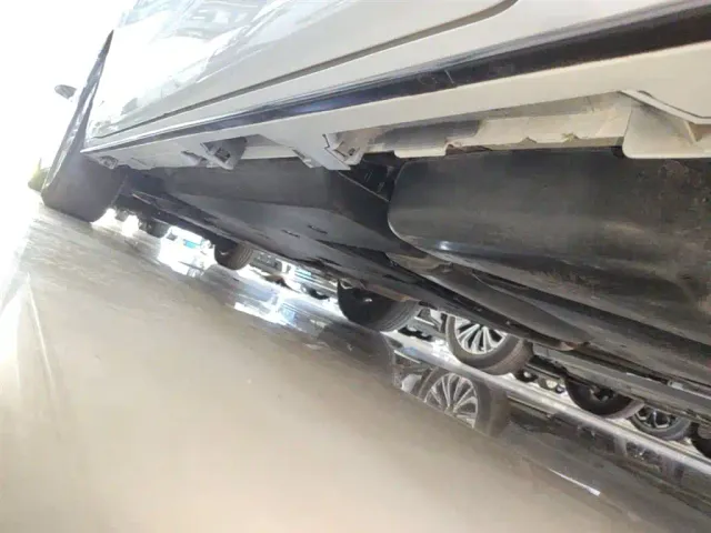 Toyota Sienna — Фото автомобиля 21