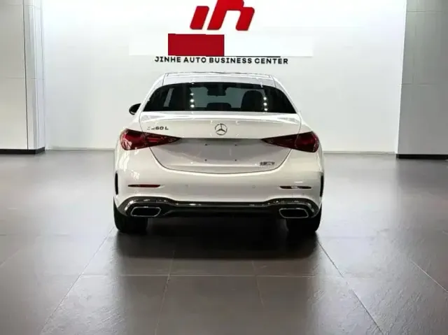 Mercedes-Benz C-Class — Фото автомобиля 9