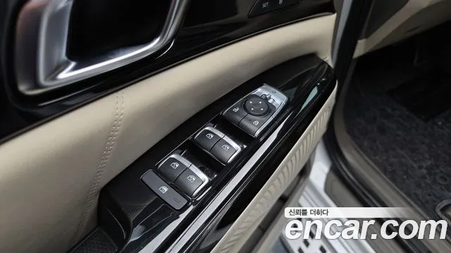 Kia Canival Carnival 4 поколение Бензин 7 мест Hi-Limousine — Фото автомобиля 23