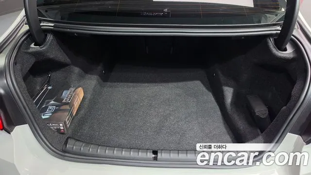 BMW 5 Series G30 — Фото автомобиля 18