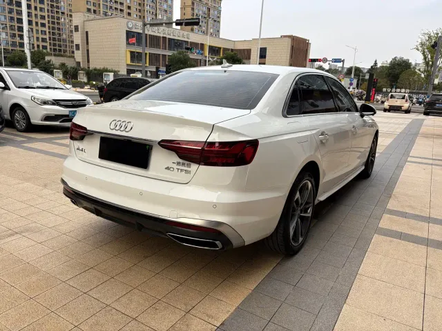 Audi A4L — Фото автомобиля 7
