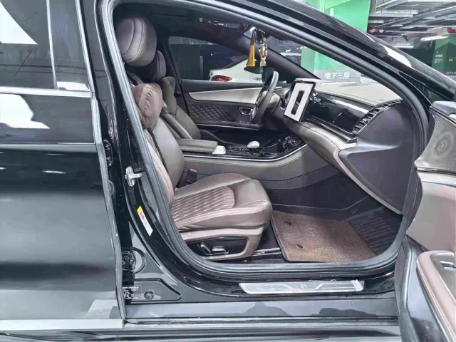 BYD Han — Фото автомобиля 15
