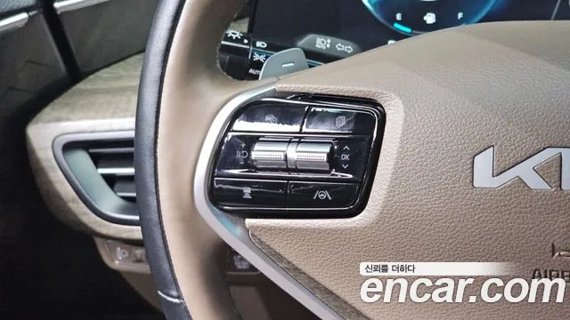 Kia K8 Hybrid — Фото автомобиля 25