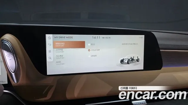 Genesis G90 Бензин 3.5 турбо AWD — Фото автомобиля 13