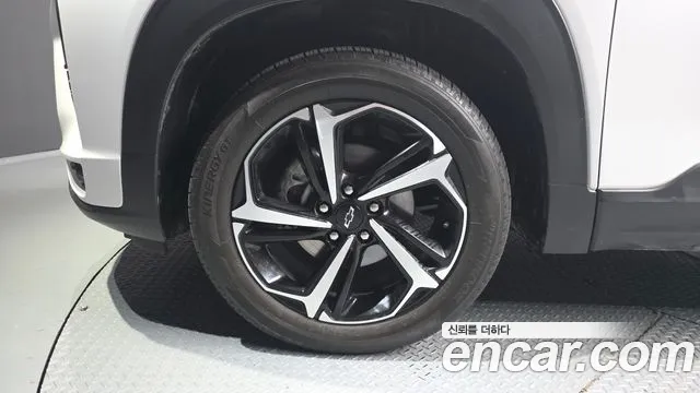 ChevroletGMDaewoo Trailblazer Trailblazer 1.3 турбо 4WD — Фото автомобиля 5