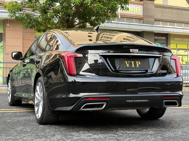 Cadillac CT5 — Фото автомобиля 6