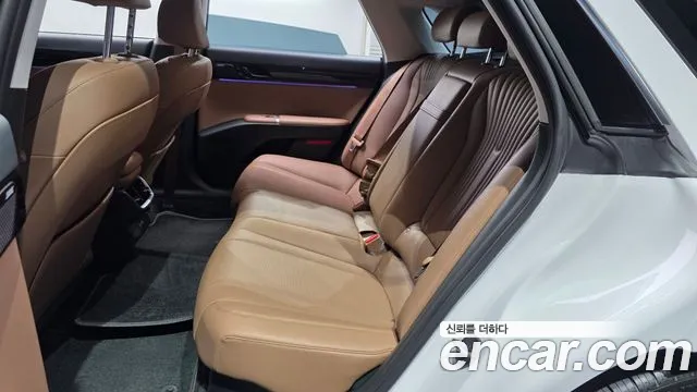 Hyundai Grandeur — Фото автомобиля 10
