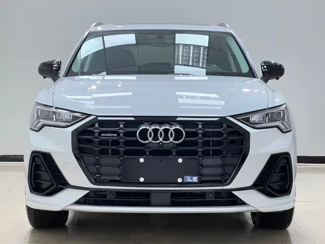 Audi Q3 — Фото автомобиля 2