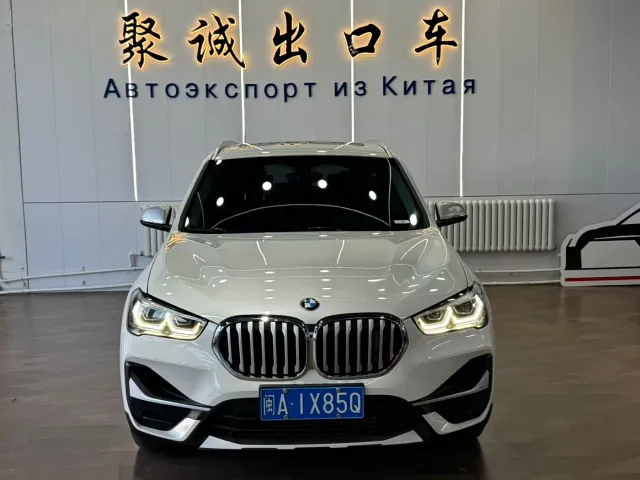 BMW X1 — Фото автомобиля 2
