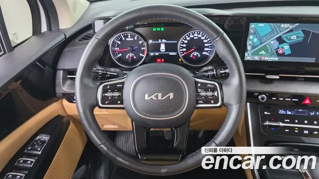 Kia Carnival Generation 4 — Фото автомобиля 19