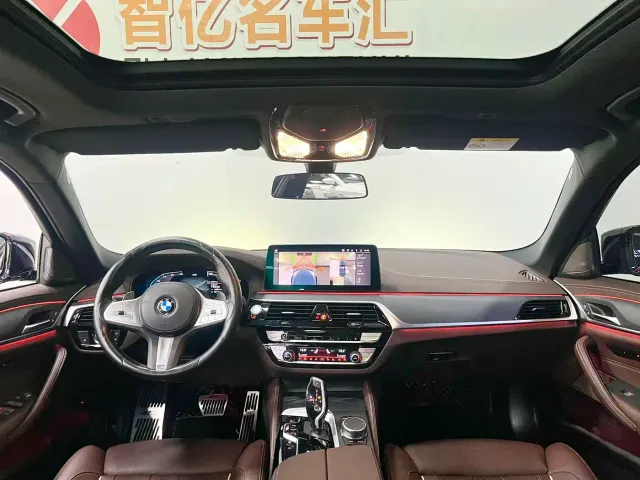 BMW 5 Series — Фото автомобиля 6