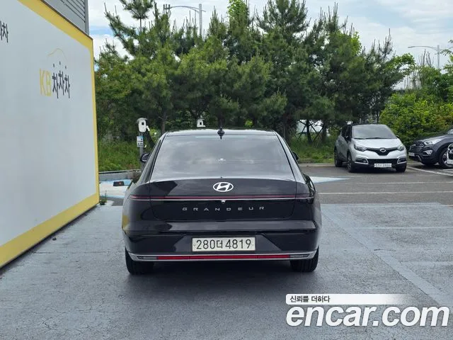Hyundai Grandeur — Фото автомобиля 4