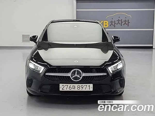 Mercedes-Benz A-Class — Фото автомобиля 2