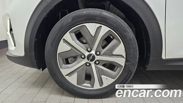 Kia Niro Niro Plus Earth — Фото автомобиля 5