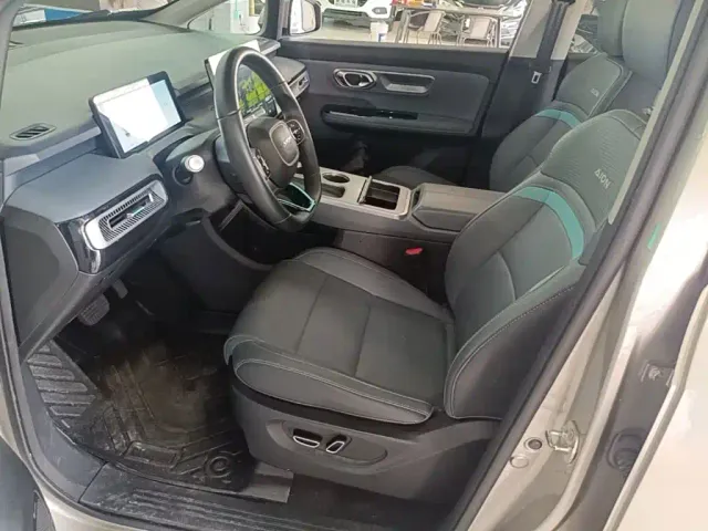 GAC Aion Y — Фото автомобиля 10