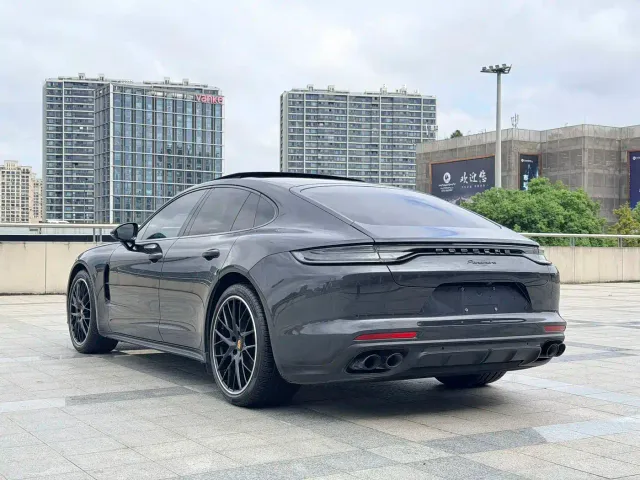 Porsche Panamera — Фото автомобиля 4
