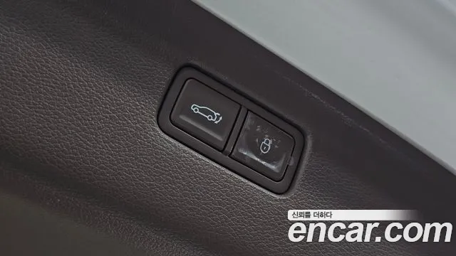 Genesis GV80 — Фото автомобиля 19