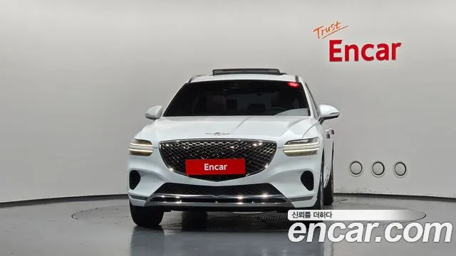 Genesis GV70 — Фото автомобиля 3