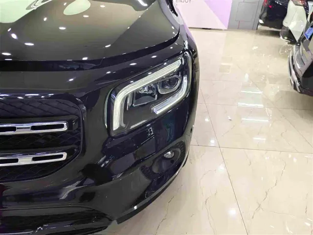Mercedes-Benz GLB-Class — Фото автомобиля 11