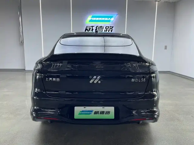 IM Motors LS6 — Фото автомобиля 5