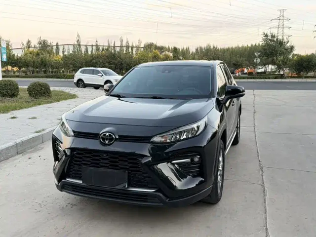 Фотография автомобиля — Toyota Wildlander