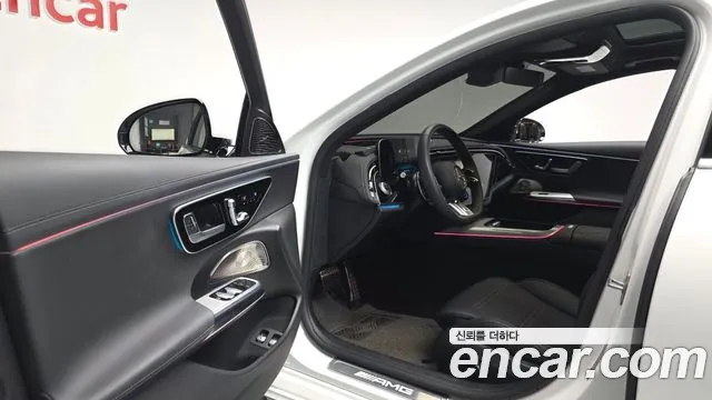 Mercedes-Benz E-Class — Фото автомобиля 9