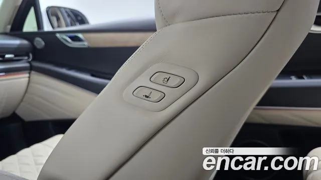 Genesis GV80 2.5T Бензин AWD — Фото автомобиля 16