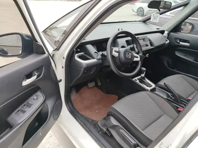 Honda Fit — Фото автомобиля 15