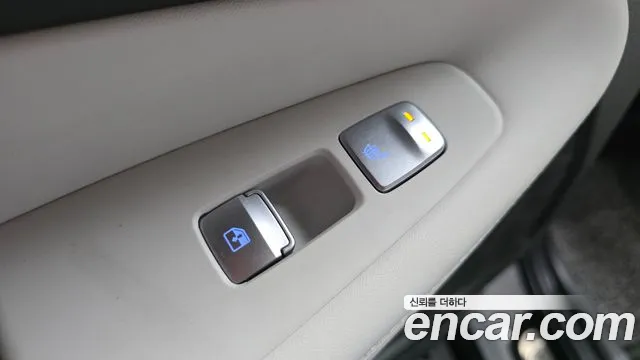 Hyundai Santafe — Фото автомобиля 19