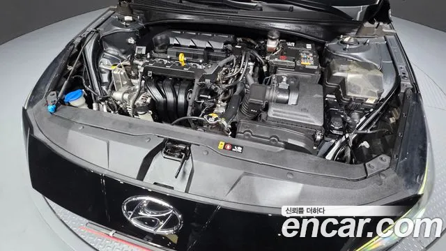 Hyundai Avante CN7 — Фото автомобиля 9