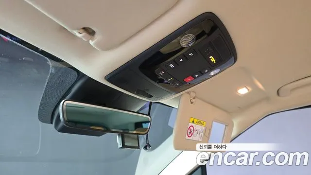 Kia Canival Carnival 4 поколение Бензин 9 мест Signature — Фото автомобиля 29