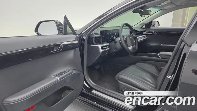 Hyundai Grandeur GN7 — Фото автомобиля 10