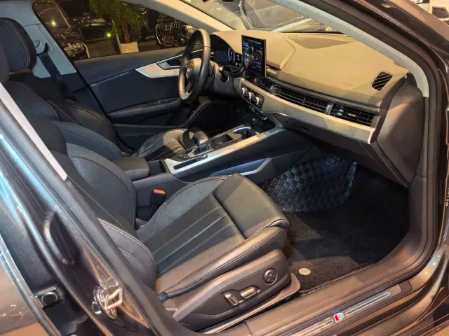 Audi A4L — Фото автомобиля 7