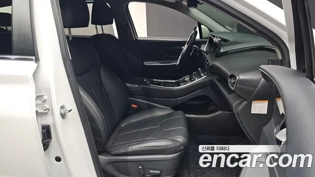 Hyundai Santa Fe Santa Fe (New) — Фото автомобиля 16