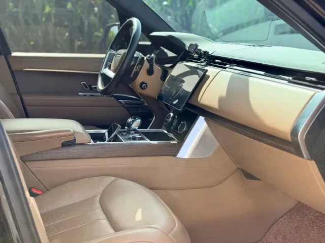 Land Rover Range Rover — Фото автомобиля 11