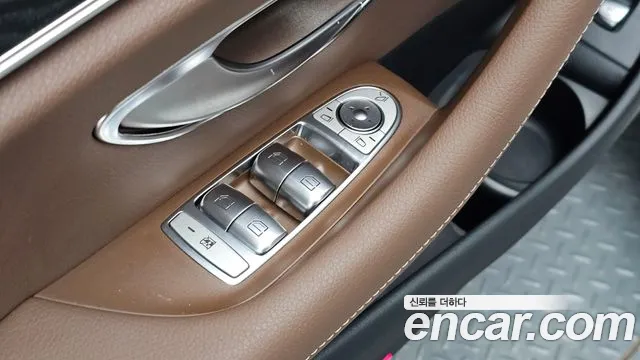 Mercedes-Benz E-Class W213 — Фото автомобиля 30