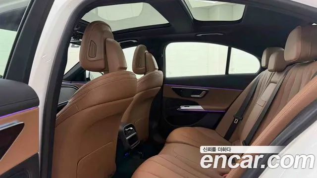 Mercedes-Benz E-Class W214 — Фото автомобиля 18