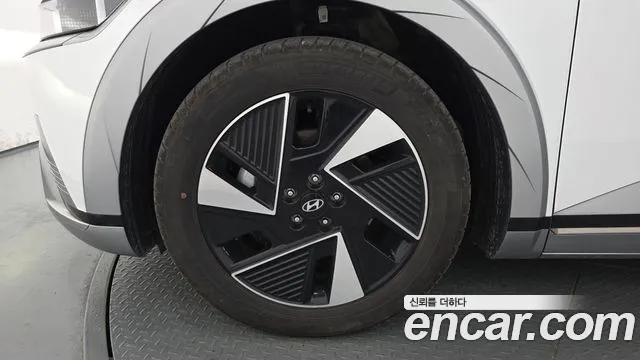 Hyundai Ioniq 5 Ioniq 5 (New) — Фото автомобиля 5