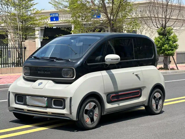 Фотография автомобиля — Baojun KiWi EV