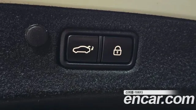 Hyundai Grandeur New — Фото автомобиля 24