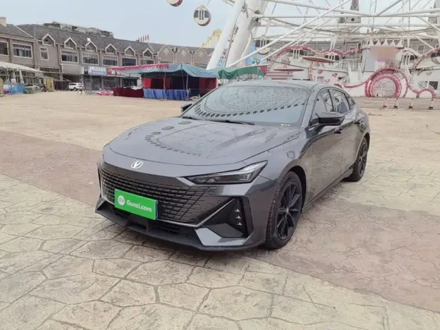 Фотография автомобиля — Changan UNI-V