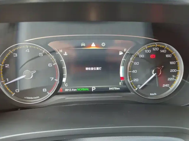GAC Trumpchi M8 — Фото автомобиля 11