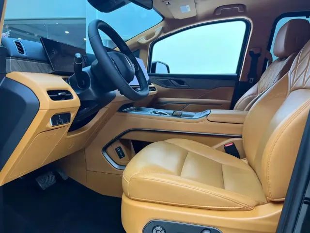 Wey Alpine — Фото автомобиля 7